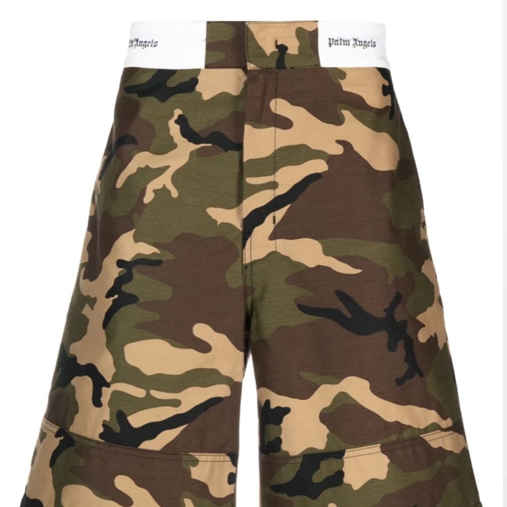 Palm Angels Sartorial Waistband Men’s Cargo Shorts l Camo l NWT
